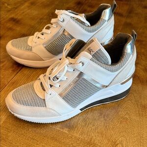 Michael Kors Women's White and Silver Mesh Sneakers